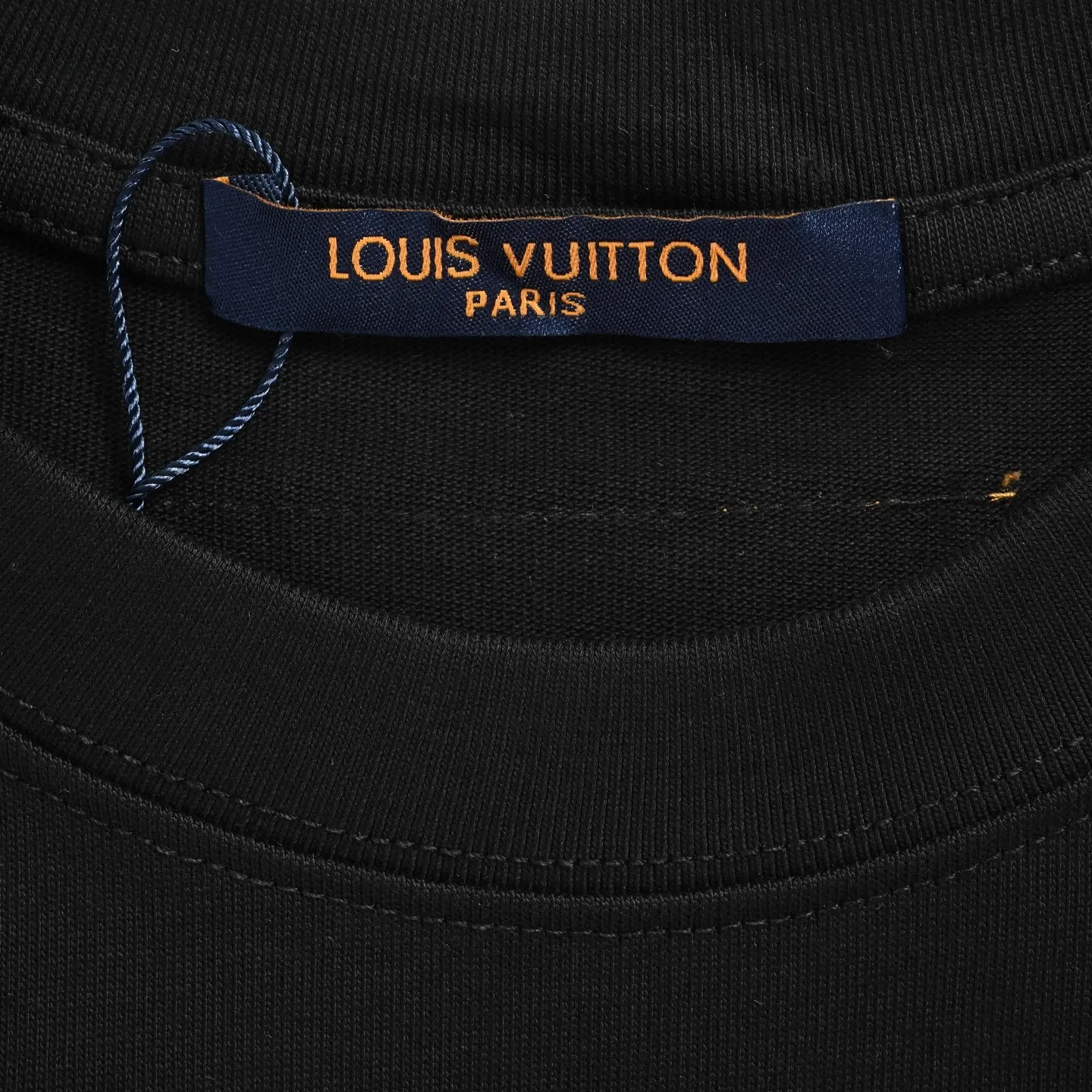 Louis Vuitton/ logo